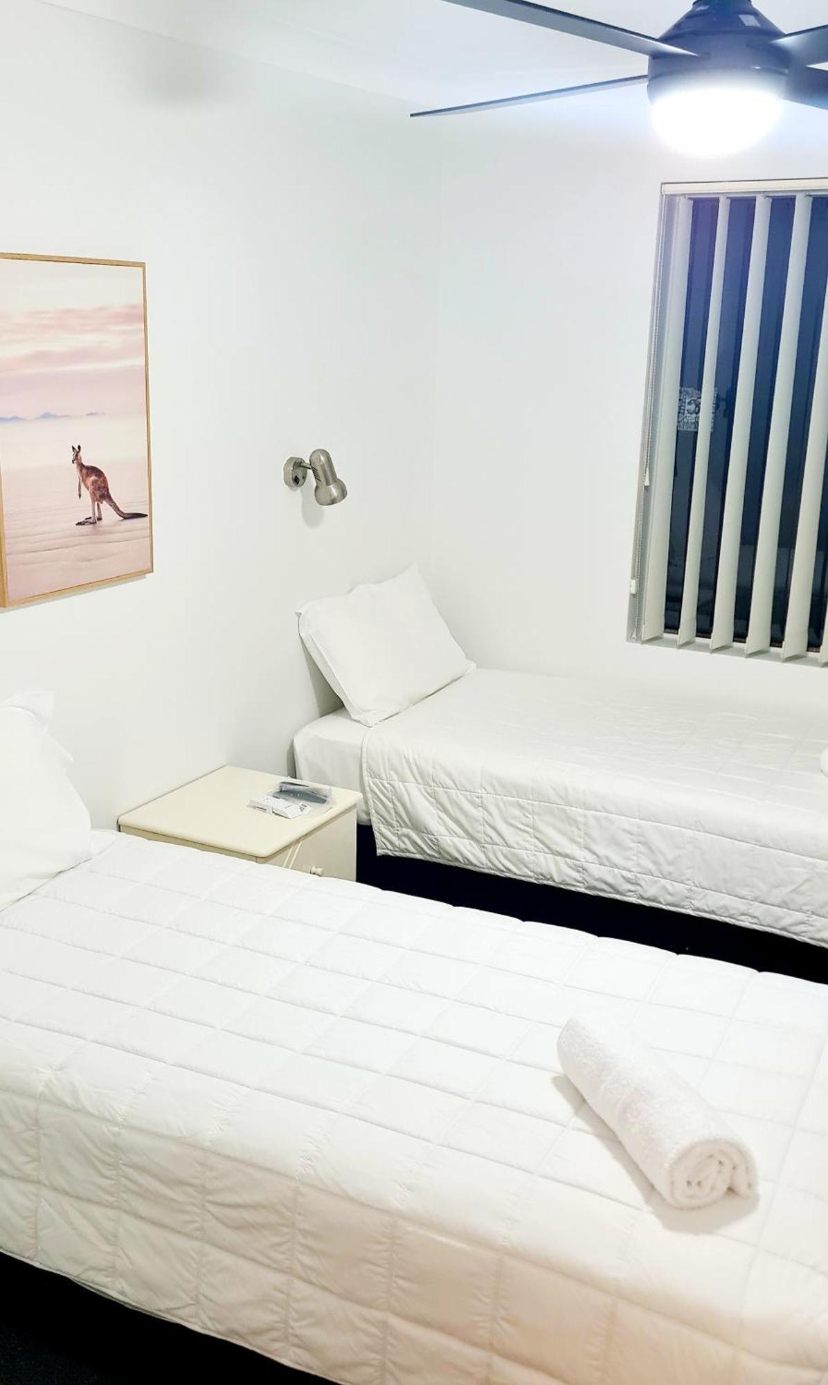 Golden Sands Motor Inn Forster Bagian luar foto