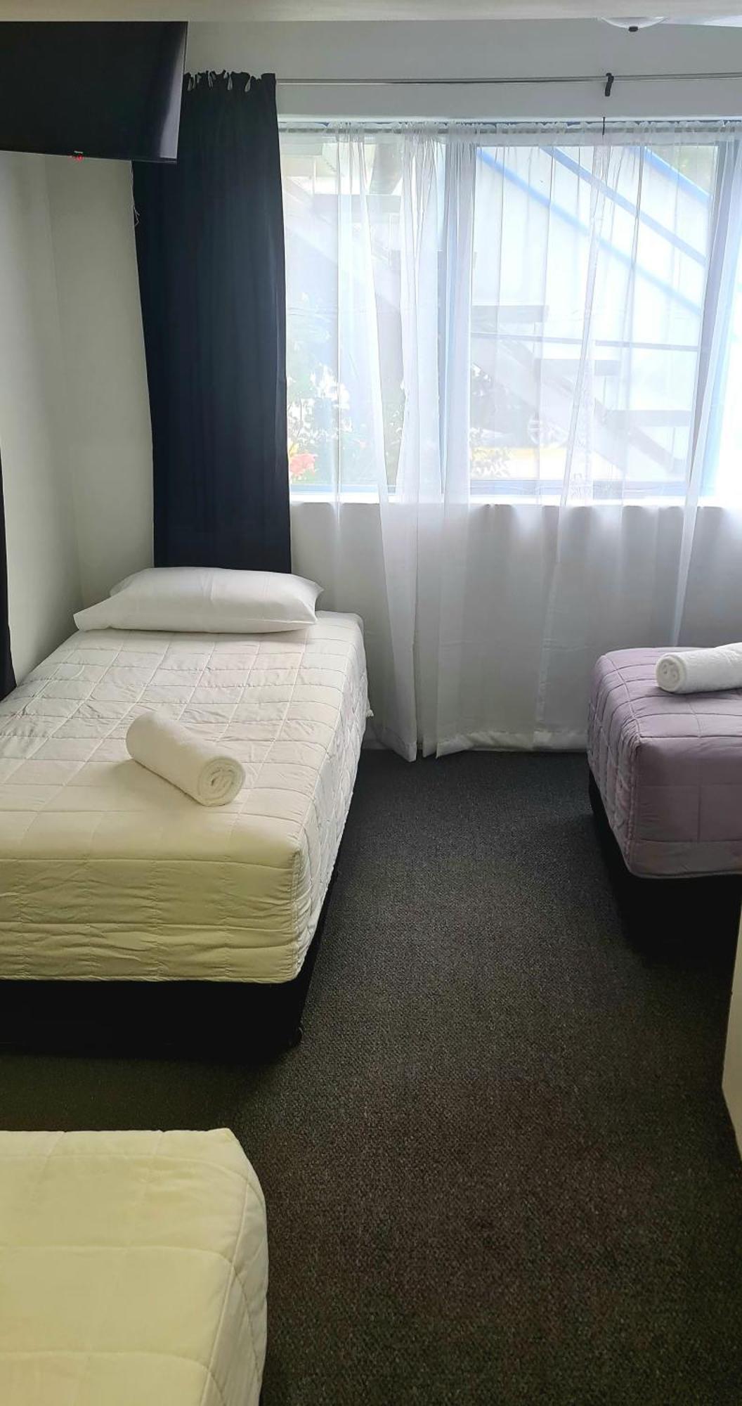 Golden Sands Motor Inn Forster Bagian luar foto